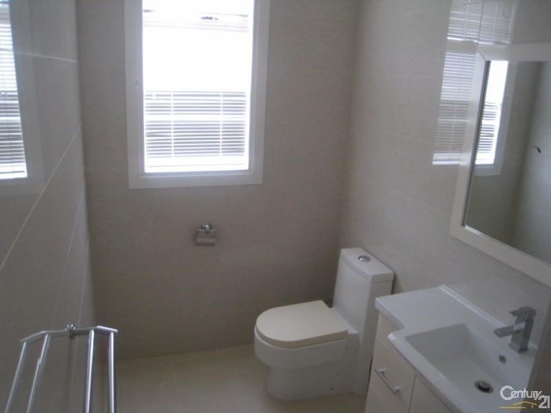 2/23a Coventry Street, Mawson Lakes SA 5095