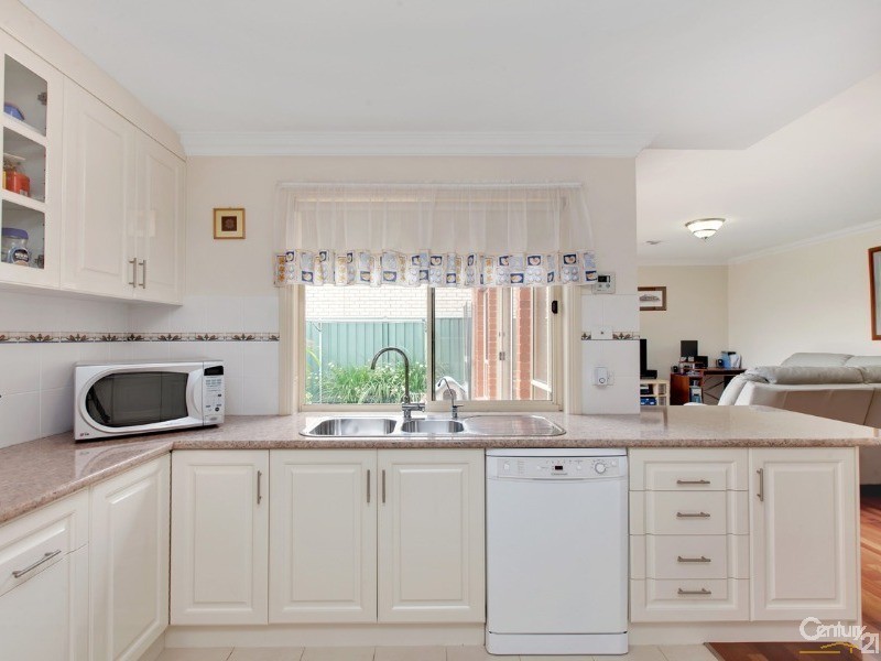 52 Lord Howe Crescent, Mawson Lakes SA 5095