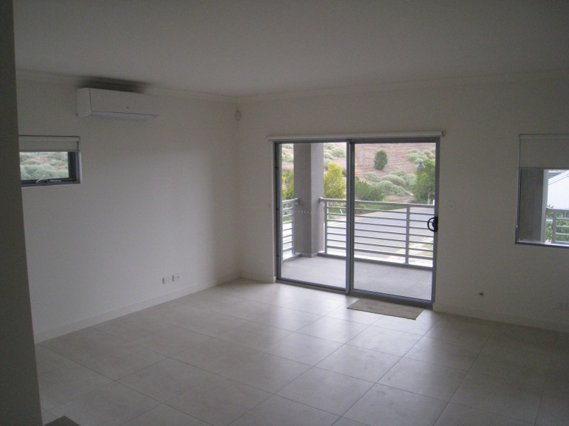 32b Ridley Street, Mawson Lakes SA 5095