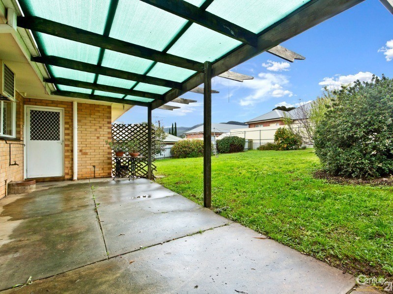 6 Roy Road, Paradise SA 5075