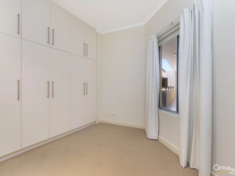 18/21-25 Goodall Parade, Mawson Lakes SA 5095