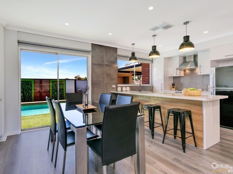 8 Kiekebusch Road, Gulfview Heights SA 5096