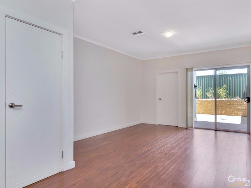 2/23a Coventry Street, Mawson Lakes SA 5095