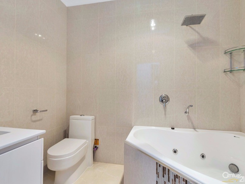 2/23a Coventry Street, Mawson Lakes SA 5095