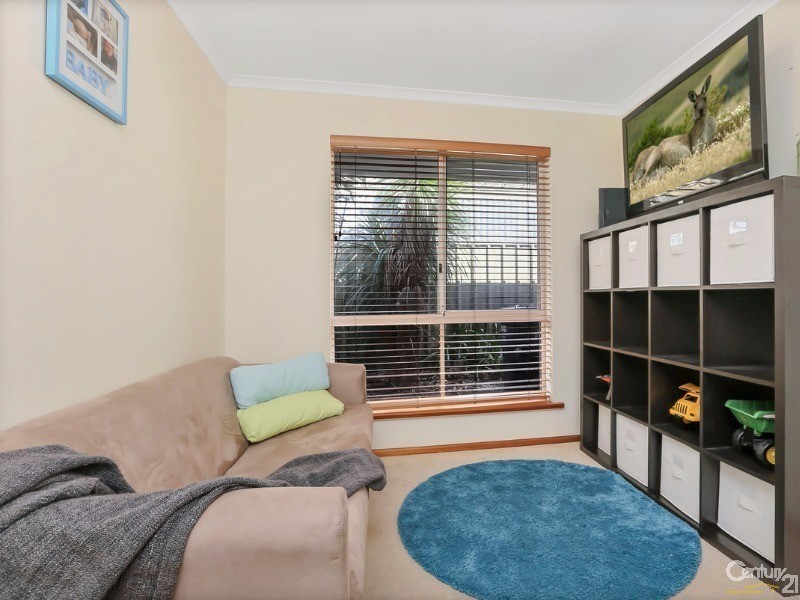 15 Underwood Close, Golden Grove SA 5125