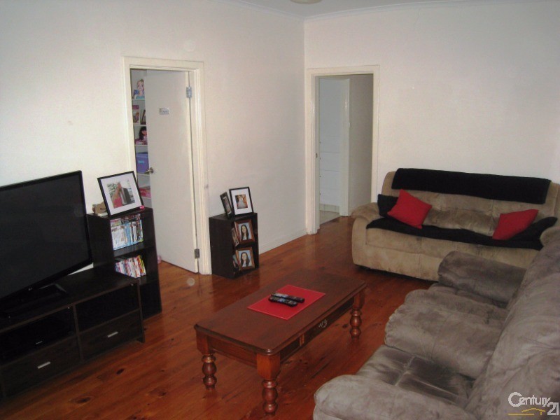 101 Williamson Road, Para Hills SA 5096