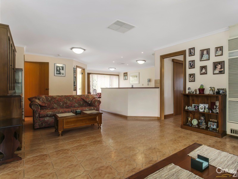 15 Brisbane Drive, Salisbury Heights SA 5109