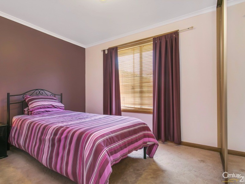 15 Brisbane Drive, Salisbury Heights SA 5109