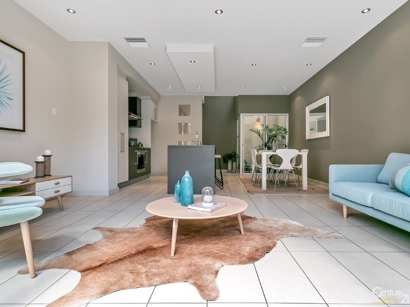 66 The Strand, Mawson Lakes SA 5095