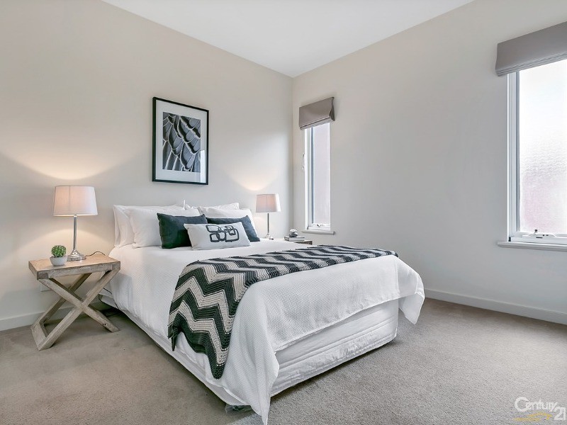 66 The Strand, Mawson Lakes SA 5095