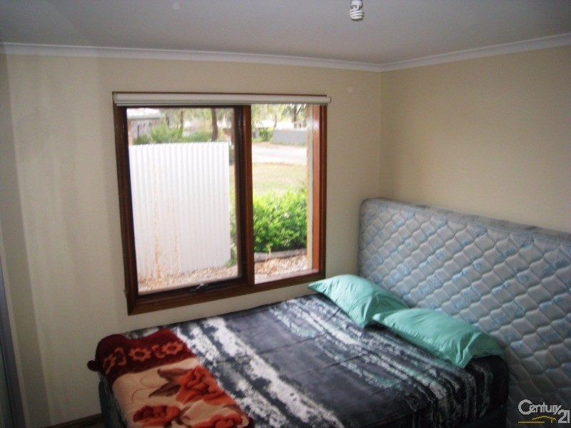 25 Salas Road, Parafield Gardens SA 5107