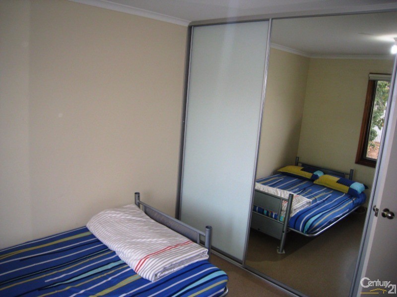 25 Salas Road, Parafield Gardens SA 5107