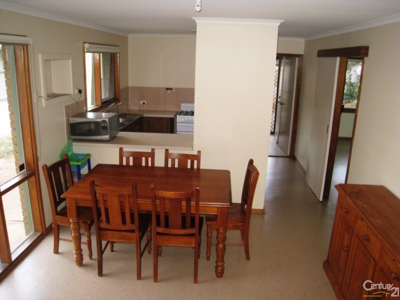 25 Salas Road, Parafield Gardens SA 5107