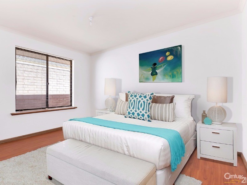 9 Kentia Drive, Para Hills West SA 5096