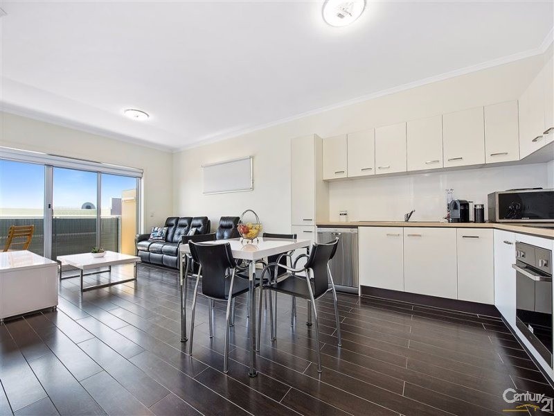 36/10-16 Light Common, Mawson Lakes SA 5095