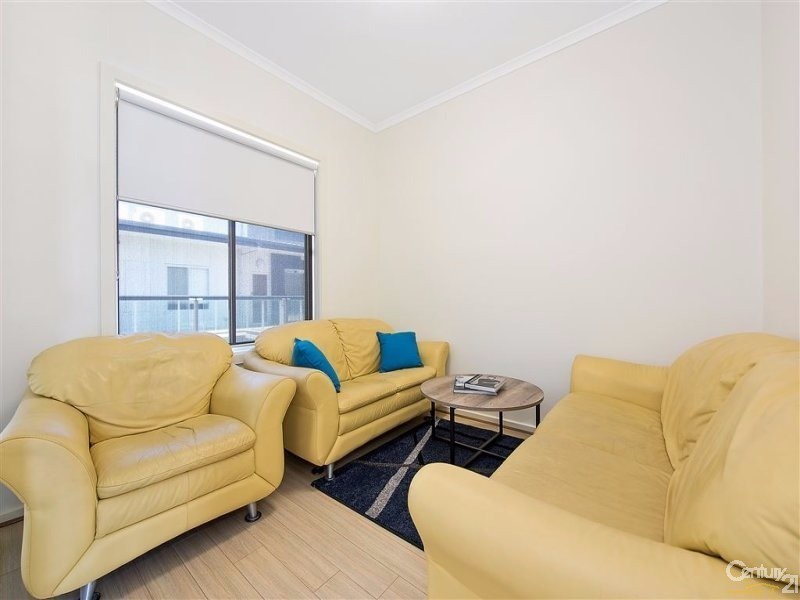 36/10-16 Light Common, Mawson Lakes SA 5095
