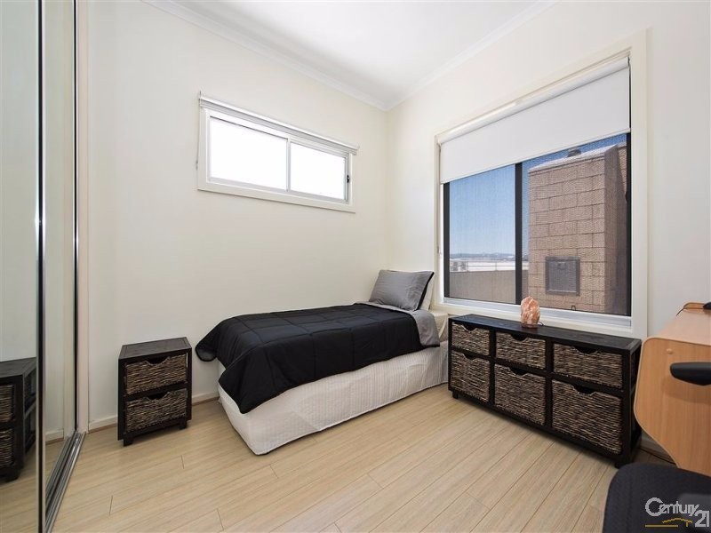 36/10-16 Light Common, Mawson Lakes SA 5095