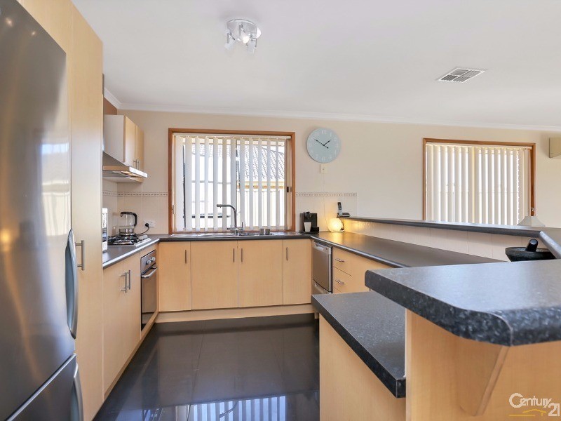 5 Alyssum Court, Para Hills West SA 5096