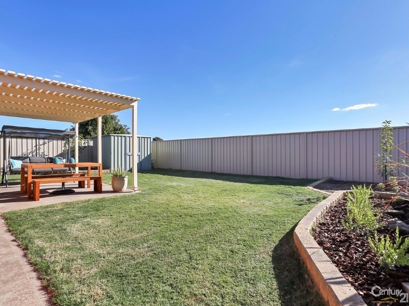 5 Alyssum Court, Para Hills West SA 5096