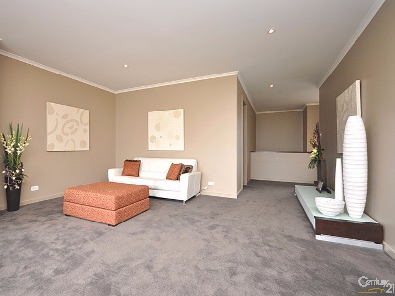 54 Isla Circuit, Mawson Lakes SA 5095