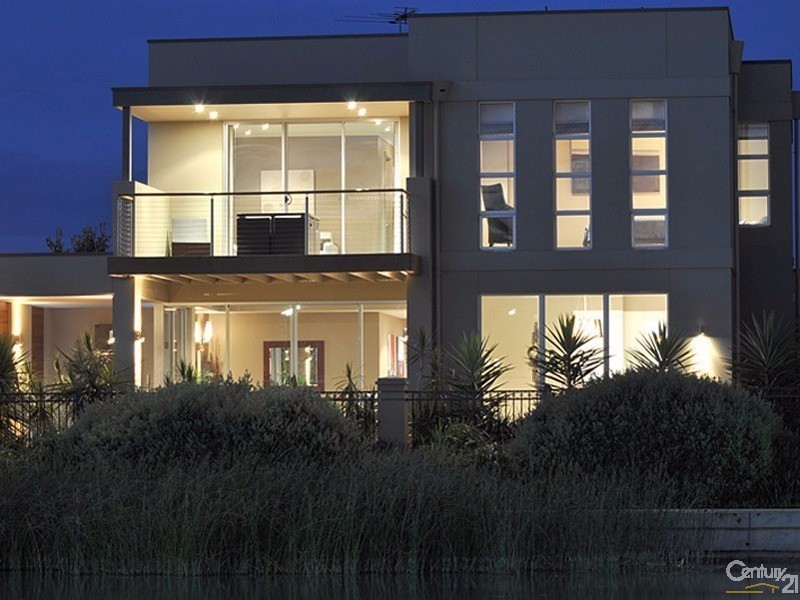 54 Isla Circuit, Mawson Lakes SA 5095