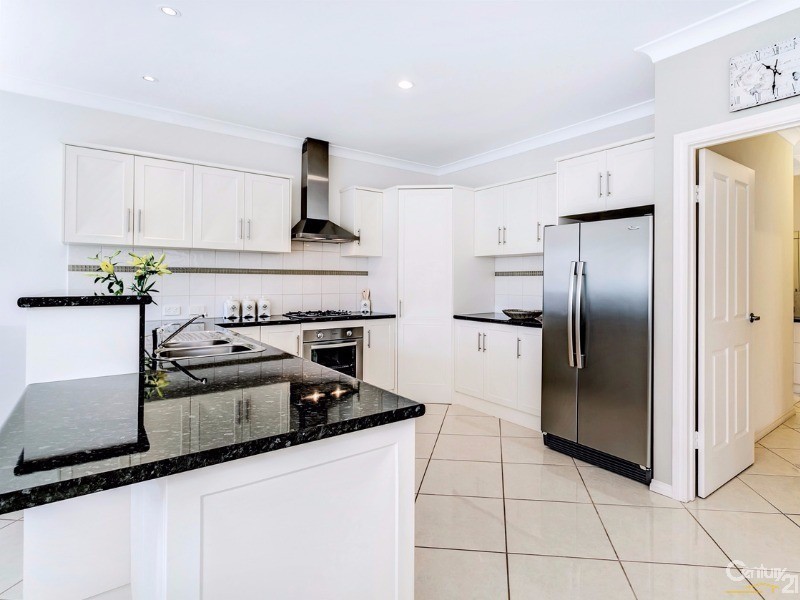 5 Maquarie Street, Mawson Lakes SA 5095