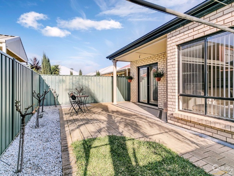 5 Maquarie Street, Mawson Lakes SA 5095