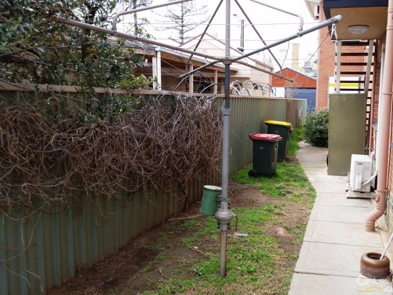 1/14 Byron Street, Glenelg SA 5045