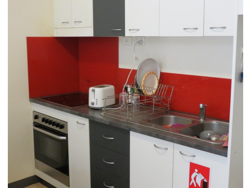 9/13 Yates Street, Mawson Lakes SA 5095