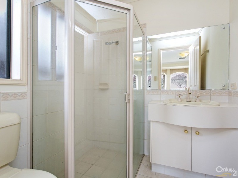 5 Liana Court, Para Hills West SA 5096