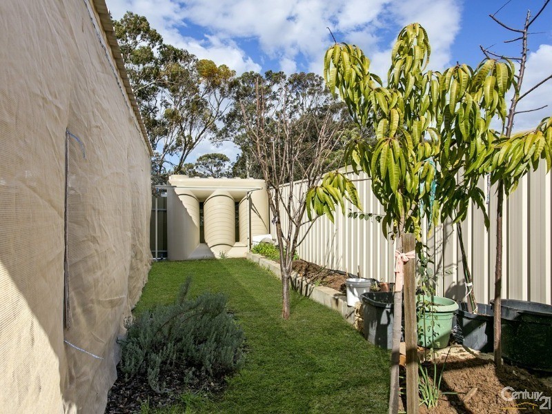 5 Liana Court, Para Hills West SA 5096