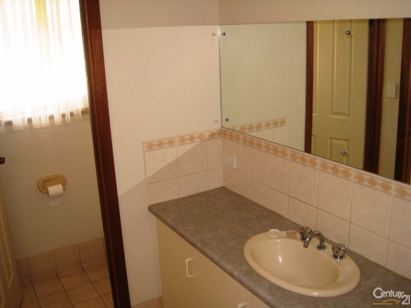 4 Alyssum Court, Para Hills West SA 5096