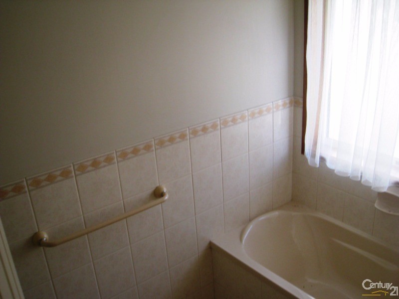 4 Alyssum Court, Para Hills West SA 5096