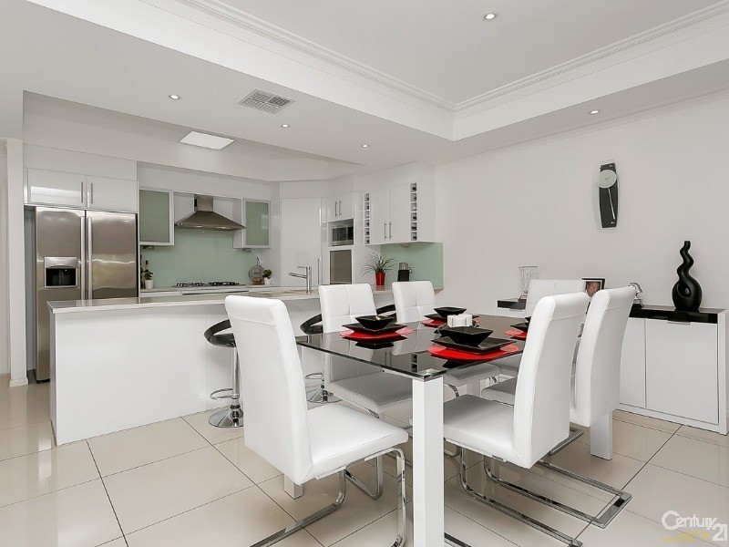 30B Lomond Circuit, Mawson Lakes SA 5095