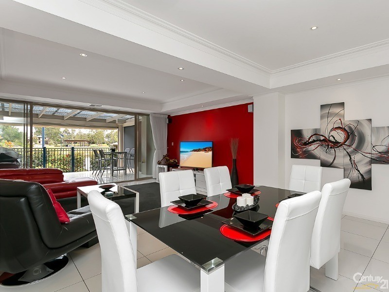 30B Lomond Circuit, Mawson Lakes SA 5095