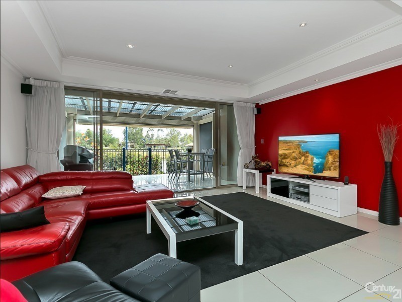 30B Lomond Circuit, Mawson Lakes SA 5095