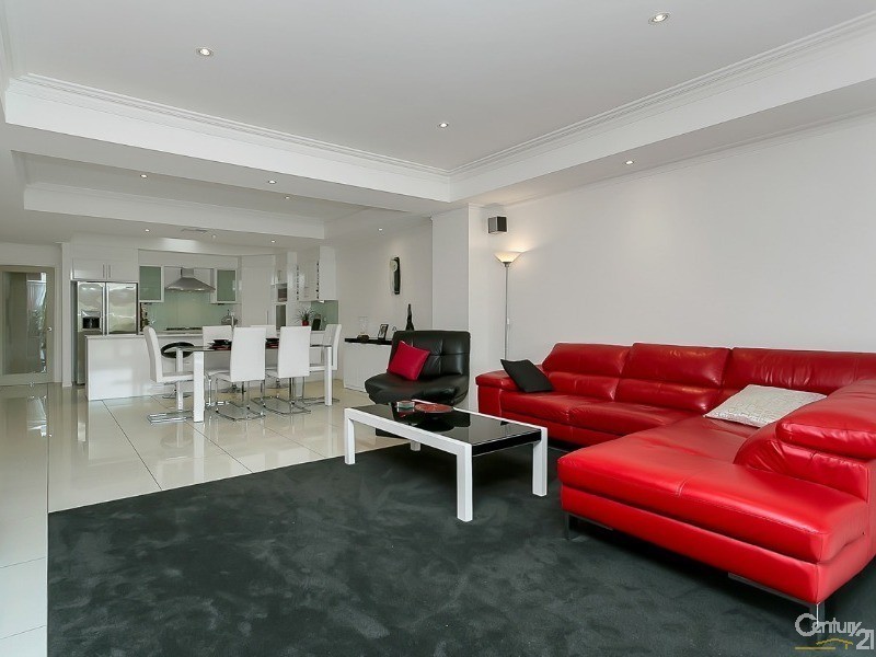 30B Lomond Circuit, Mawson Lakes SA 5095
