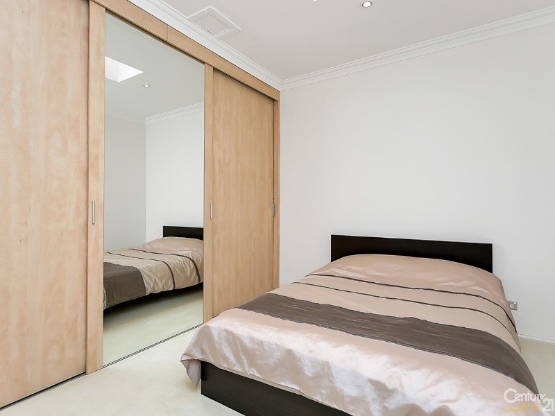 30B Lomond Circuit, Mawson Lakes SA 5095