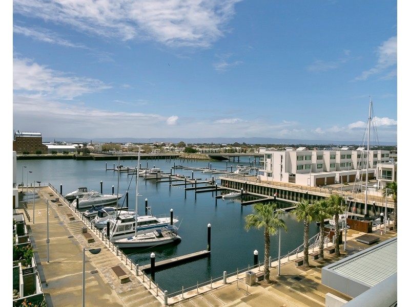 417/2-6 Wirra Drive, New Port SA 5015