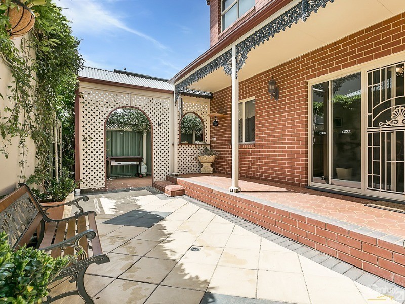 6  Bimini Crescent, Mawson Lakes SA 5095