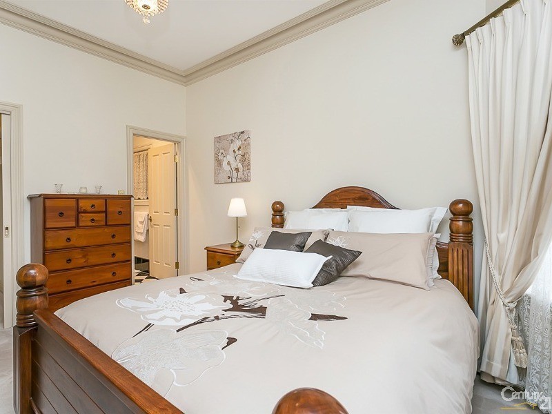 6  Bimini Crescent, Mawson Lakes SA 5095