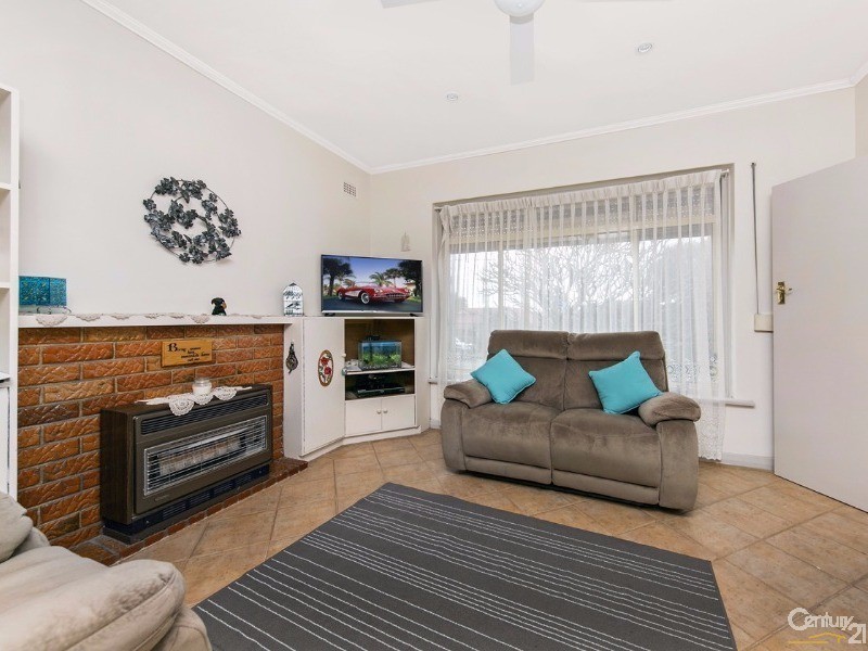 34 Seaview Grove, Blair Athol SA 5084