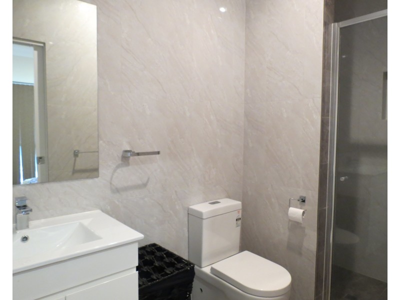 32b Broadwater Crescent, Mawson Lakes SA 5095