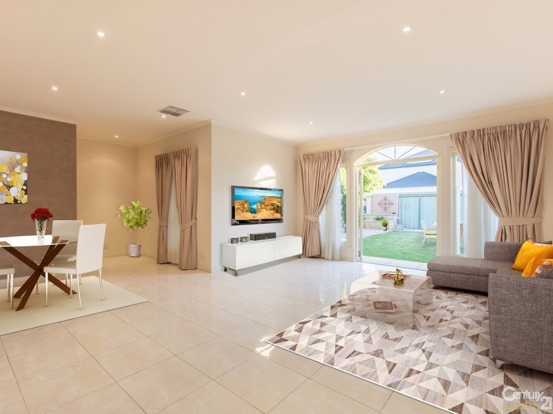 14 Otway Crescent, Mawson Lakes SA 5095