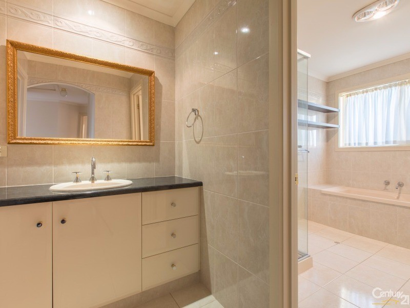 14 Otway Crescent, Mawson Lakes SA 5095