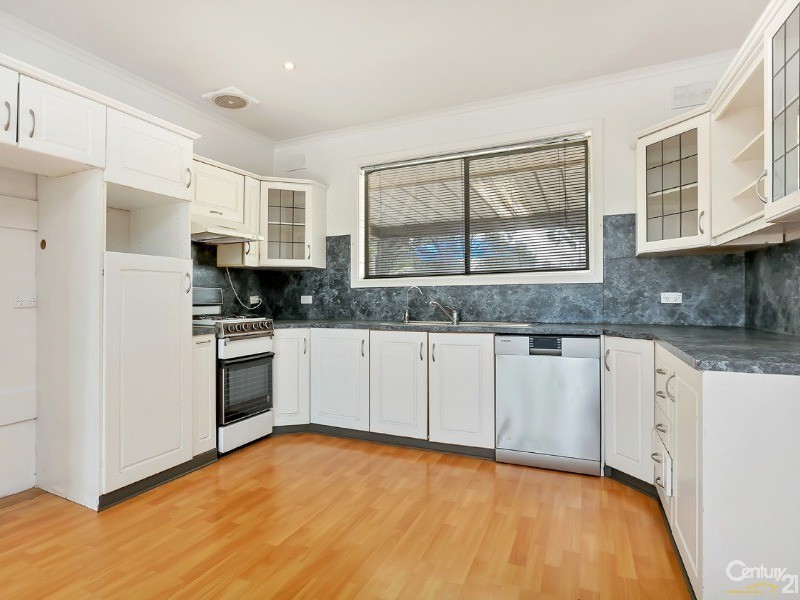 8 Acacia Crescent, Salisbury East SA 5109