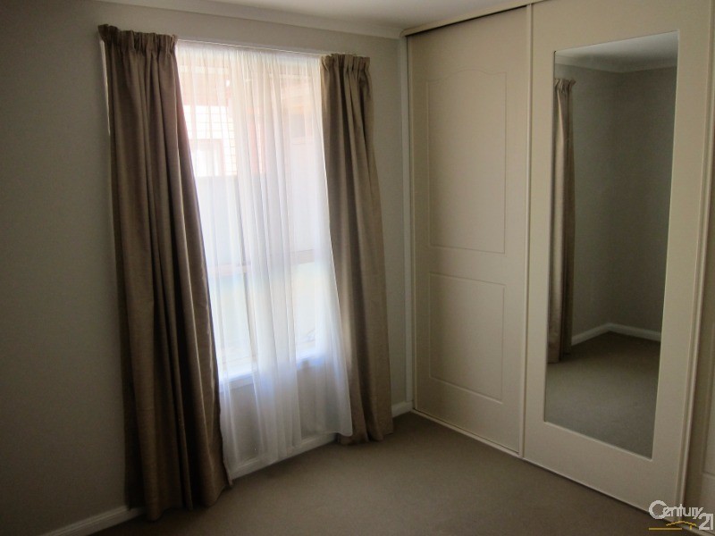 36 Beechwood Avenue, Mawson Lakes SA 5095