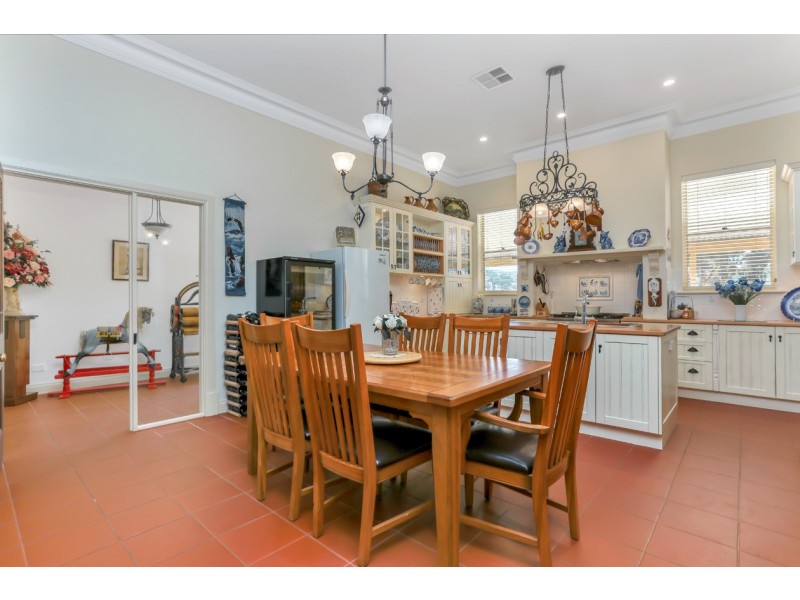 18 Fromm Square, Williamstown SA 5351