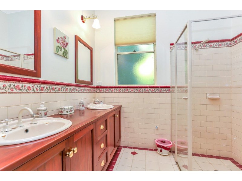 18 Fromm Square, Williamstown SA 5351