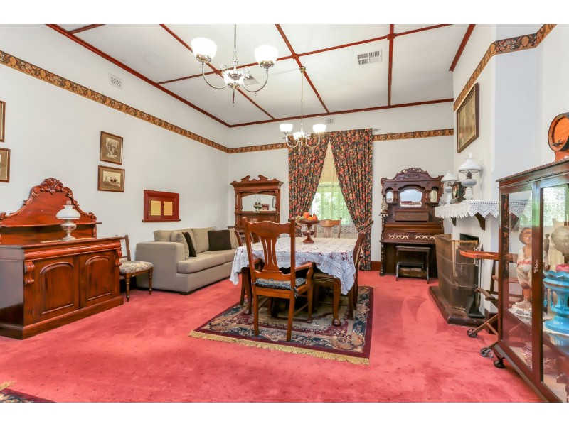 18 Fromm Square, Williamstown SA 5351